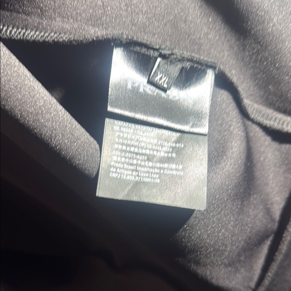 Prada Men's Black Jacket with Red Detail - Picture 10 of 11